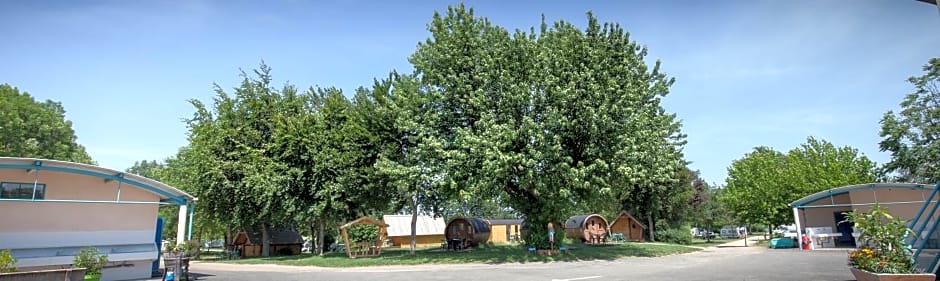 Camping de Tournus - Drole de cabane