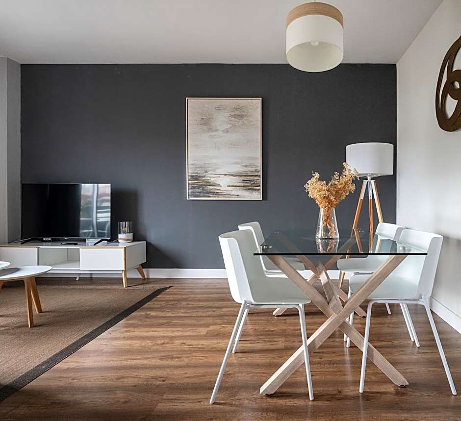 Feelathome Poblenou Beach Apartments