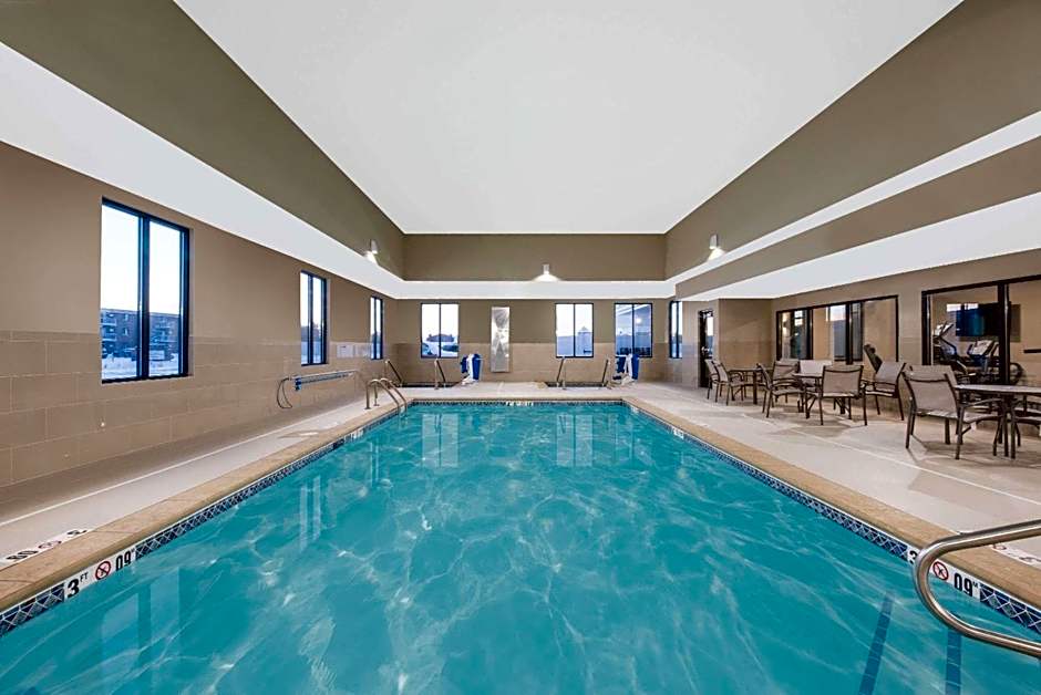 Candlewood Suites Fargo By IHG