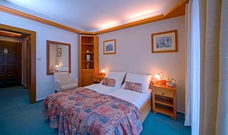Small Double Room