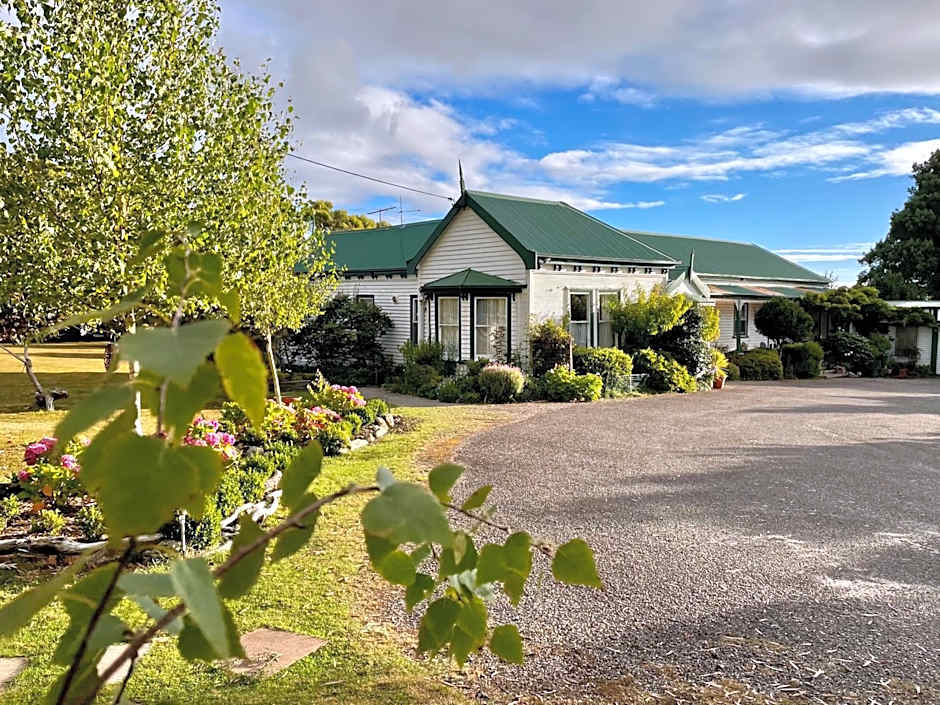 Strahan Wilderness Lodge