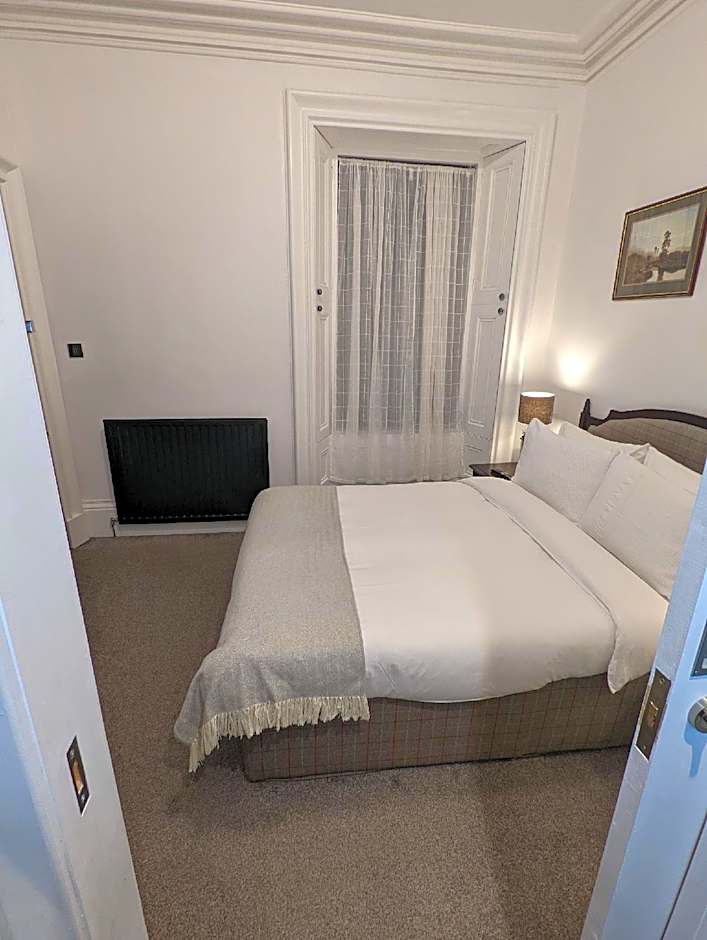 Cambeth Lodge Guesthouse