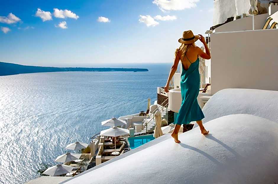 Oia Mare Villas