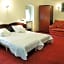 Hotel Przy Oślej Bramie - Zamek Książ