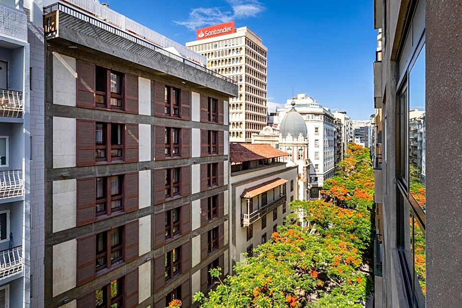 Hotel Adonis Pelinor