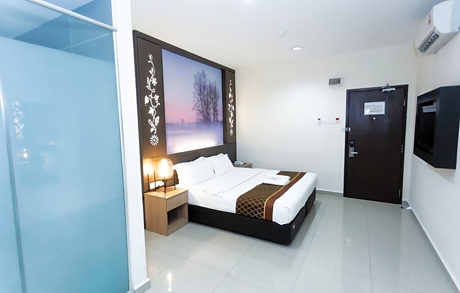 D&F BOUTIQUE HOTEL ERA SQUARE