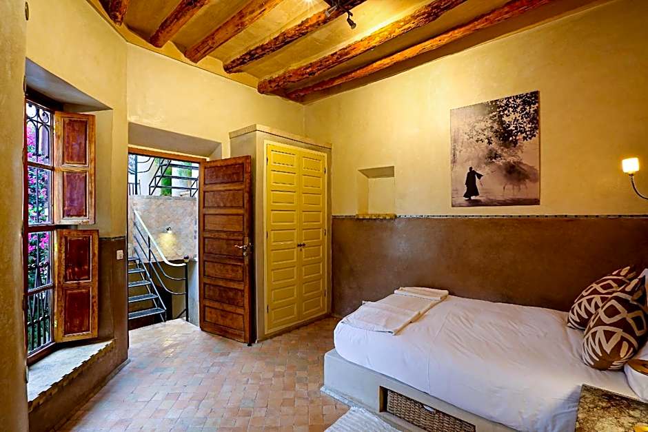 Riad 92 - Architect's Riad in the Exclusive Dar El Bacha