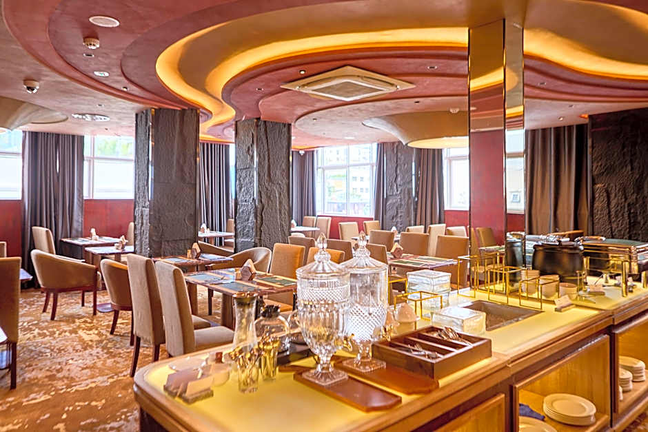 Kin Hotel Ly Tu Trong