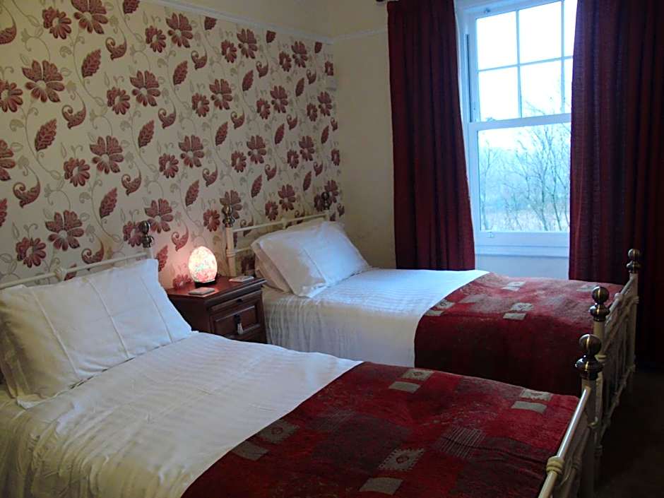 Llanwrtyd Hall B&B Angelis Holistic Retreat