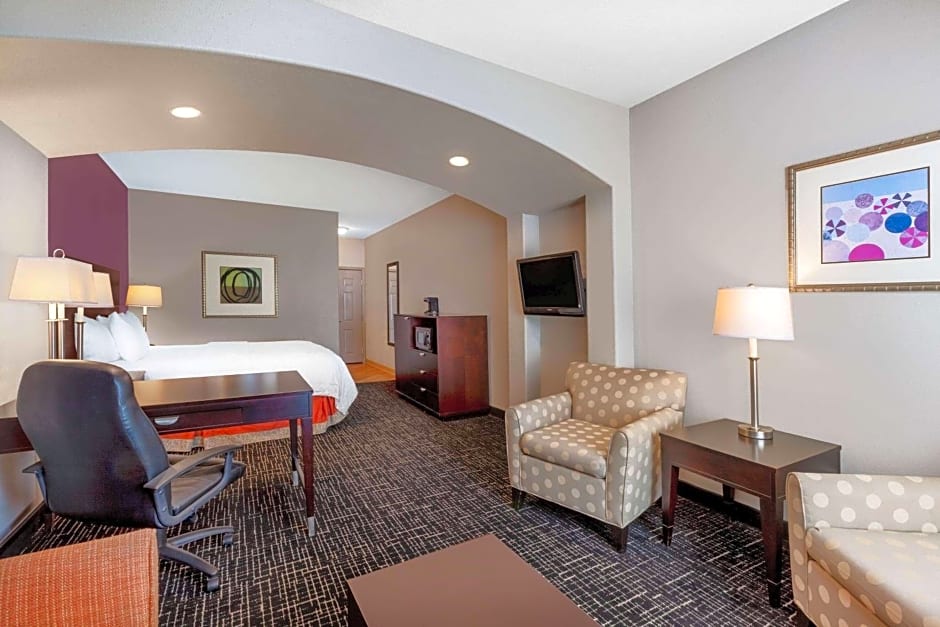 La Quinta Inn & Suites by Wyndham Lumberton