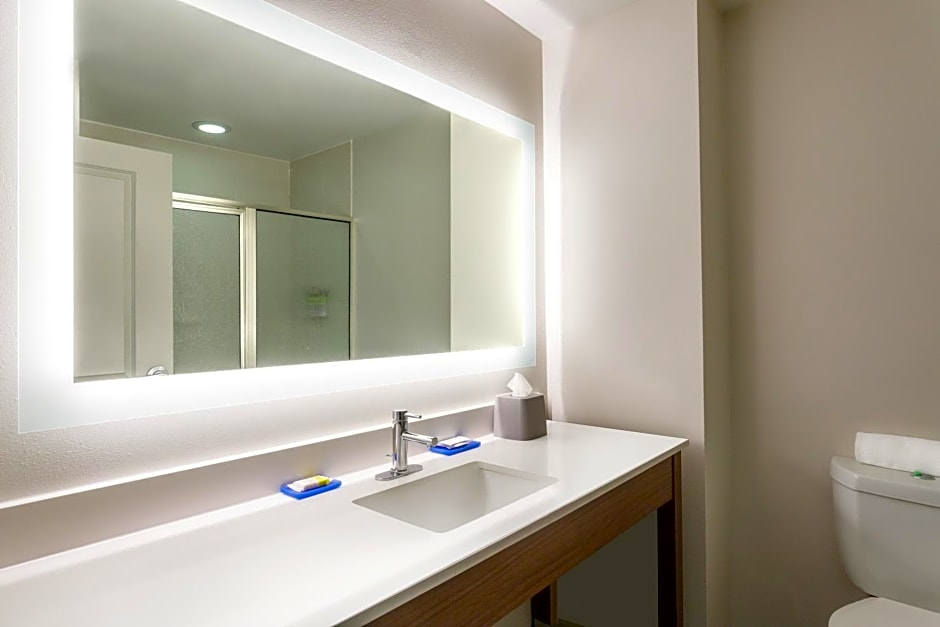 Holiday Inn Express Searcy By IHG