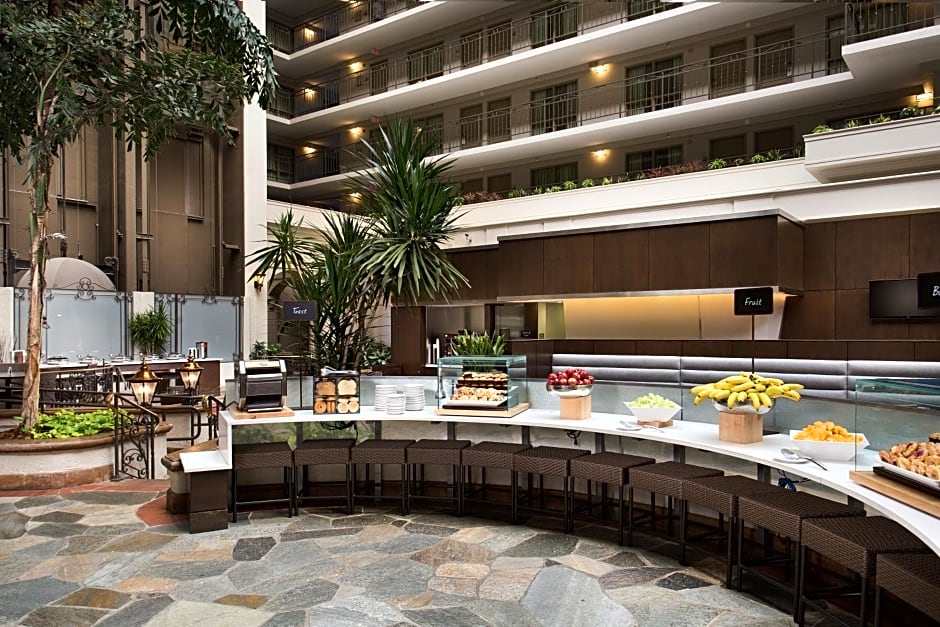 Embassy Suites San Francisco Airport - Waterfront