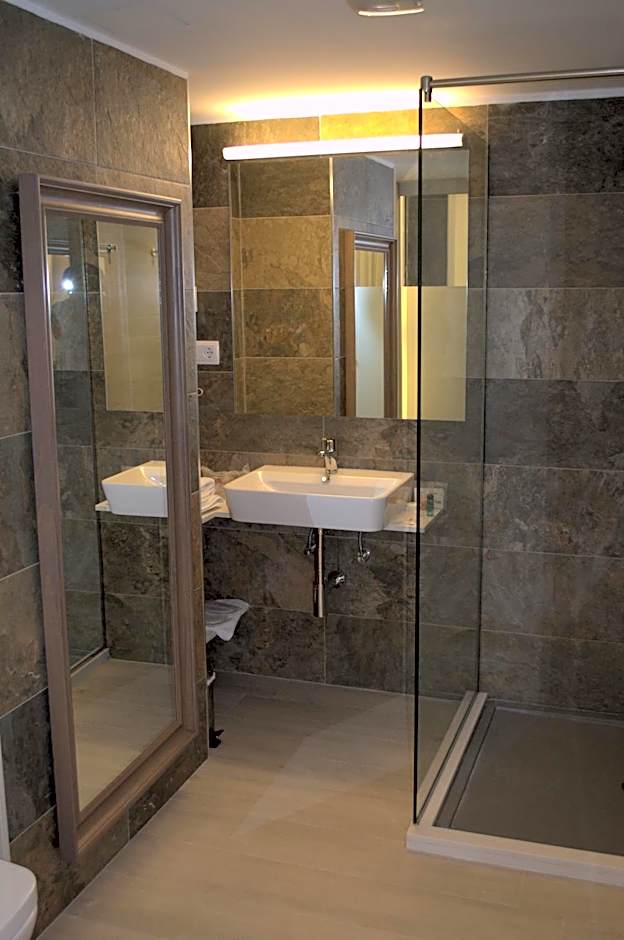 Hotel Marfil