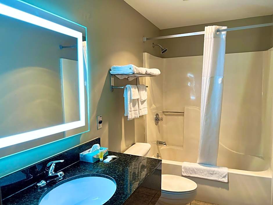 Super 8 by Wyndham St. Clair MO