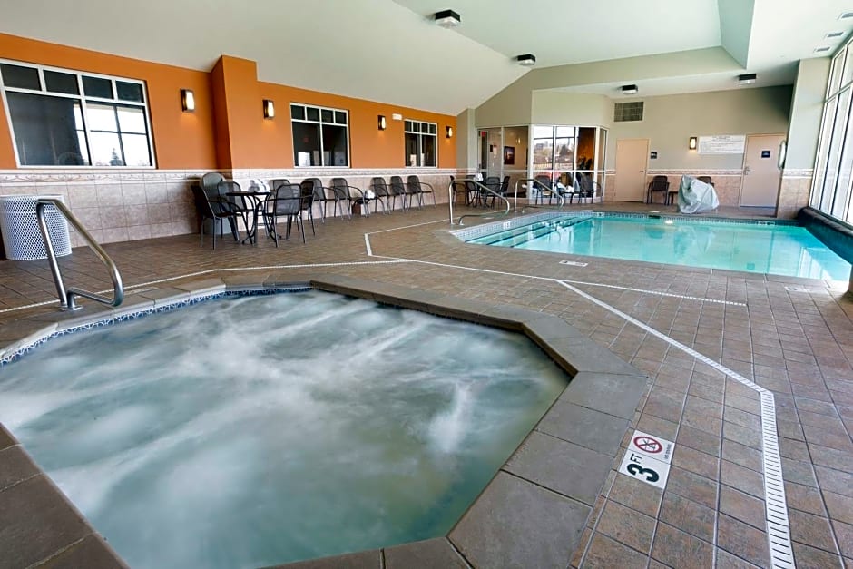 Drury Inn & Suites Cincinnati North