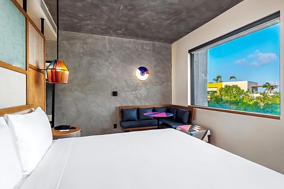 Aloft Tulum