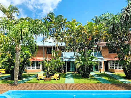 Pousada em Bombinhas Jardin Flamingo