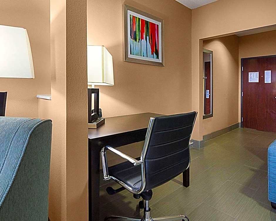 Comfort Suites Houston