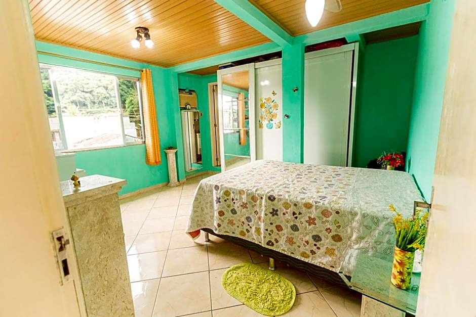 Apto a 800m da Praia do Jardim em Angra dos Reis