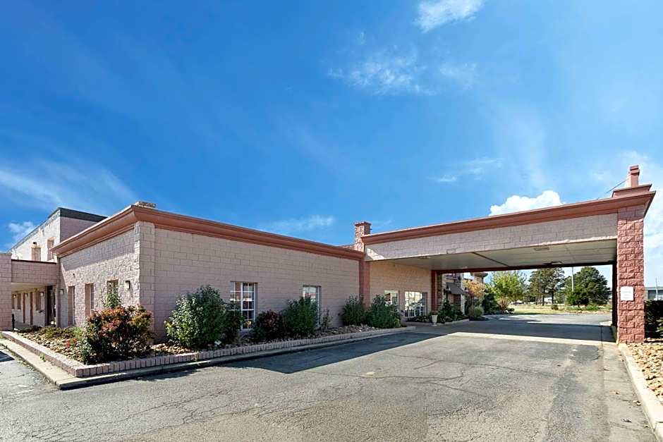 Quality Inn & Suites Paragould