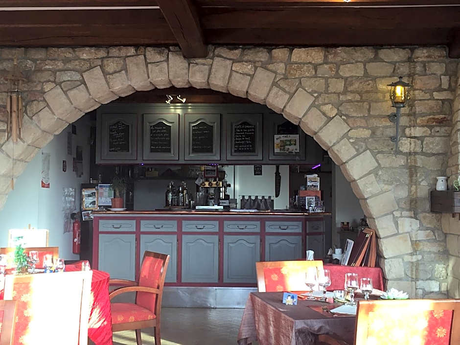 La Table Des Bons Peres