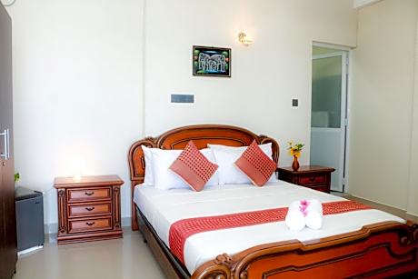 Deluxe Double Room with Balcony and Sea View