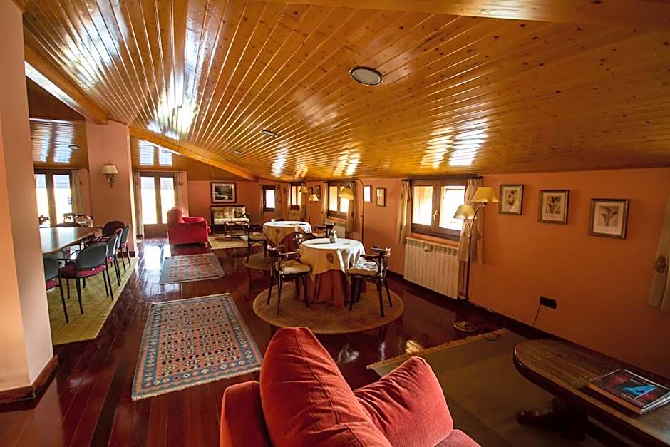 Hotel Esther