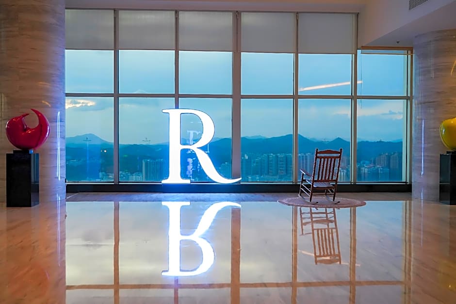 Renaissance Huizhou Hotel