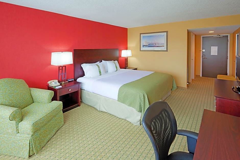 Holiday Inn Hotel & Suites Nashua – Nashua, NH