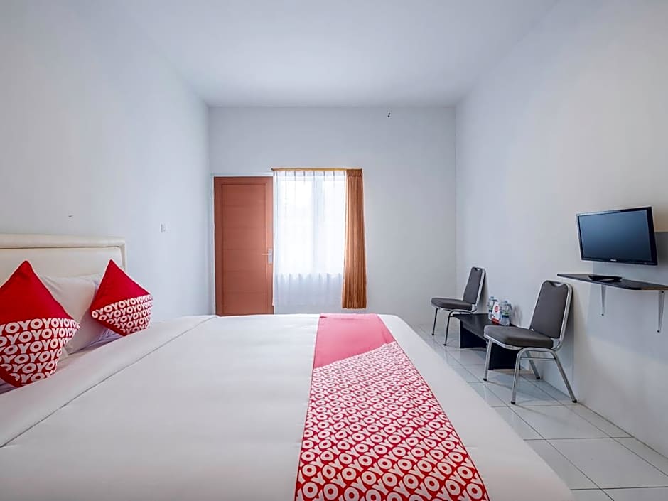 OYO 2188 Rossan Villa 4