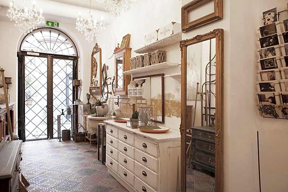 Caffè dell'Arte Boutique Rooms