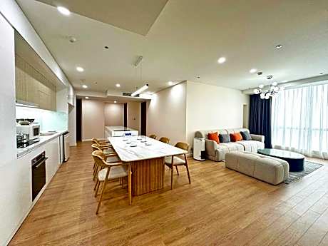 Family Apartment 2 Bedrooms with City View