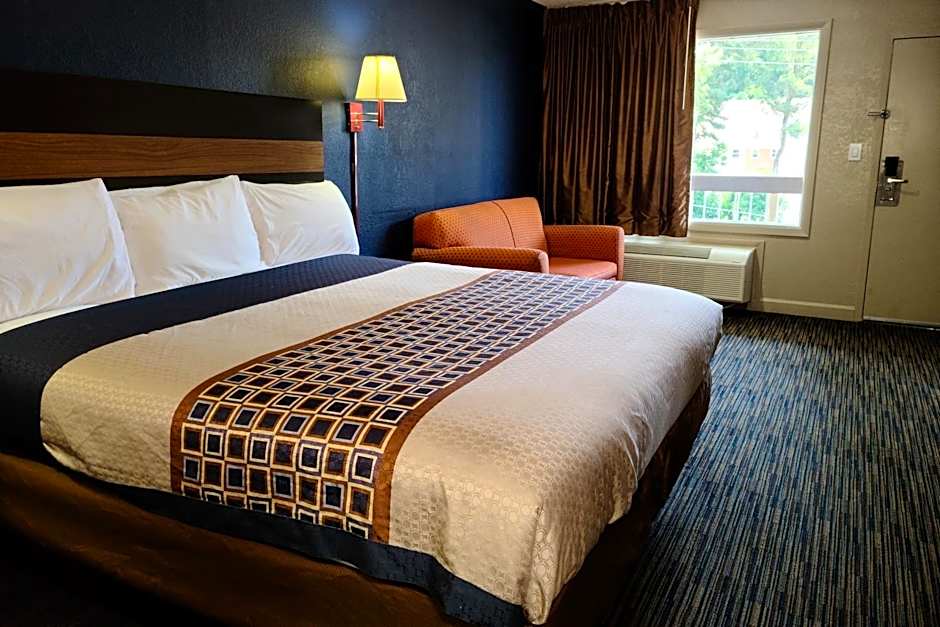 Travelodge by Wyndham Williamsburg Colonial Area