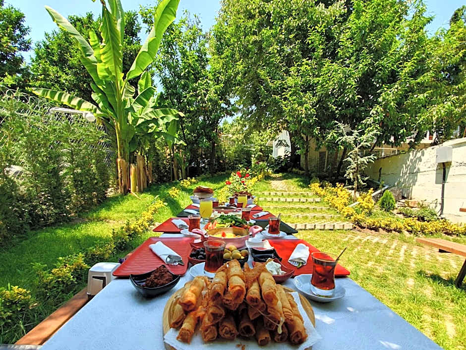 Kadifeli Konak Hotel & Bungalow