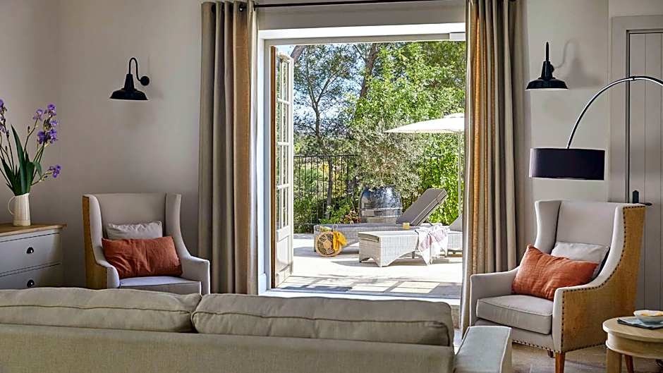 Château St Pierre de Serjac