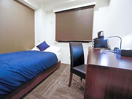 Double Room with Small Double Bed - Non-Smoking