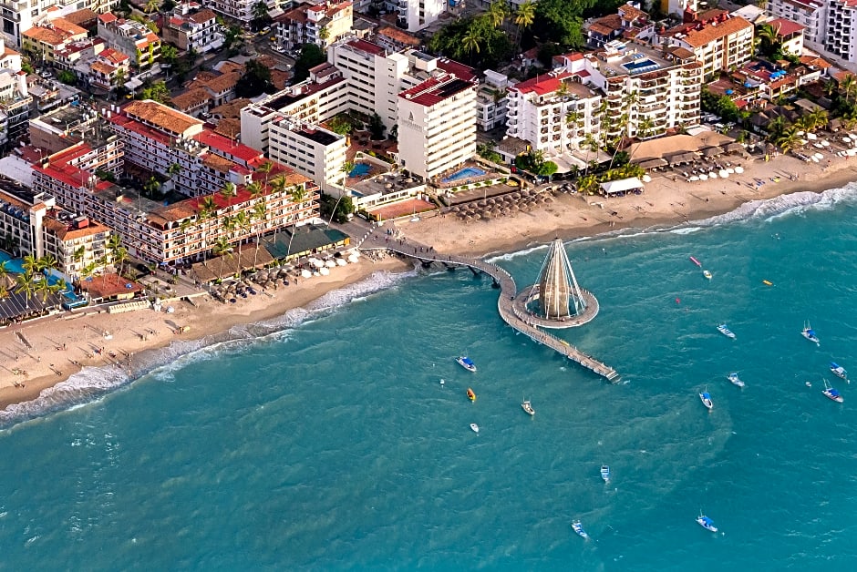 San Marino Vallarta Centro Beach Front