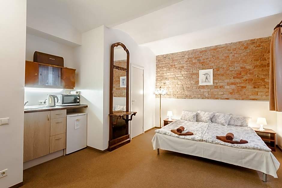 Janne Hotel with Self Check-in