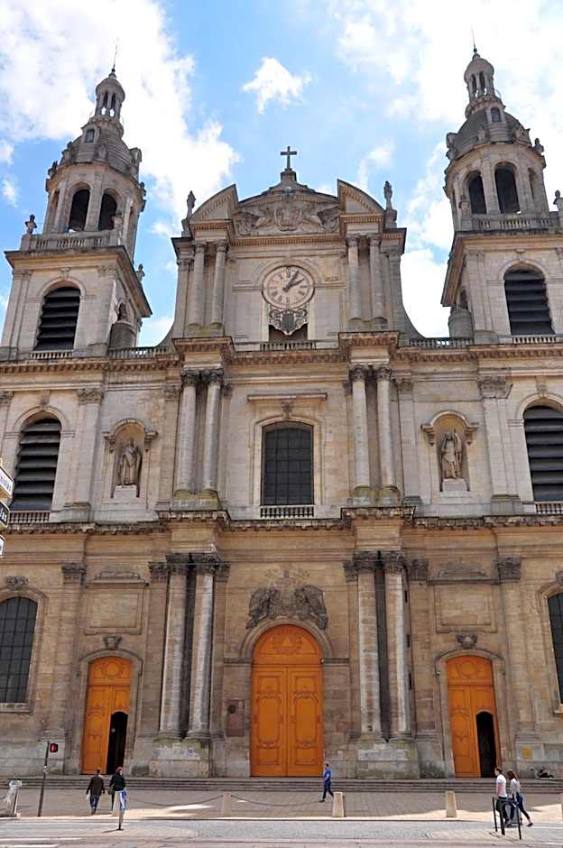 Hotel Foch Nancy Gare