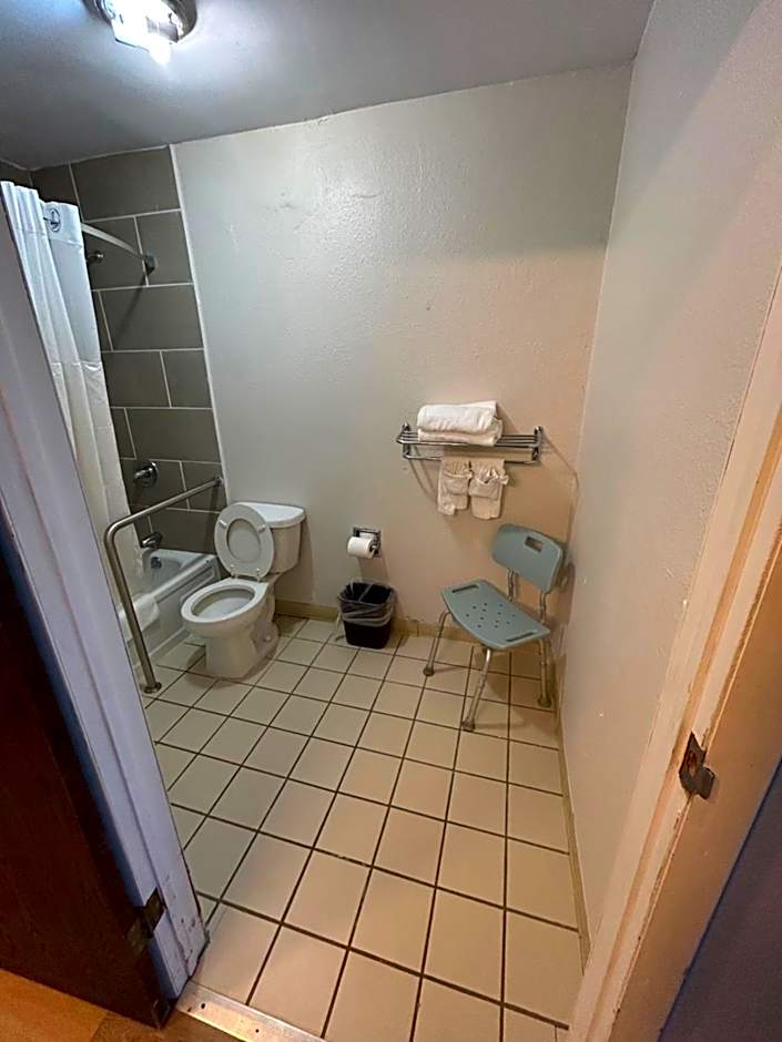 Super 8 by Wyndham Sterling CO