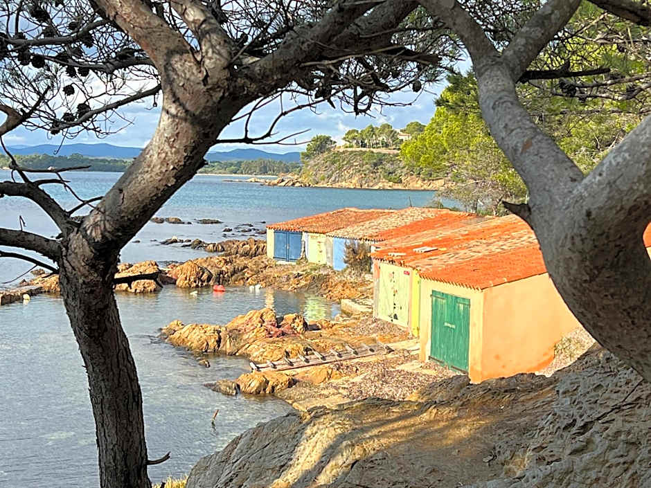 Appartement pour 2 personnes en ville avec terrasse