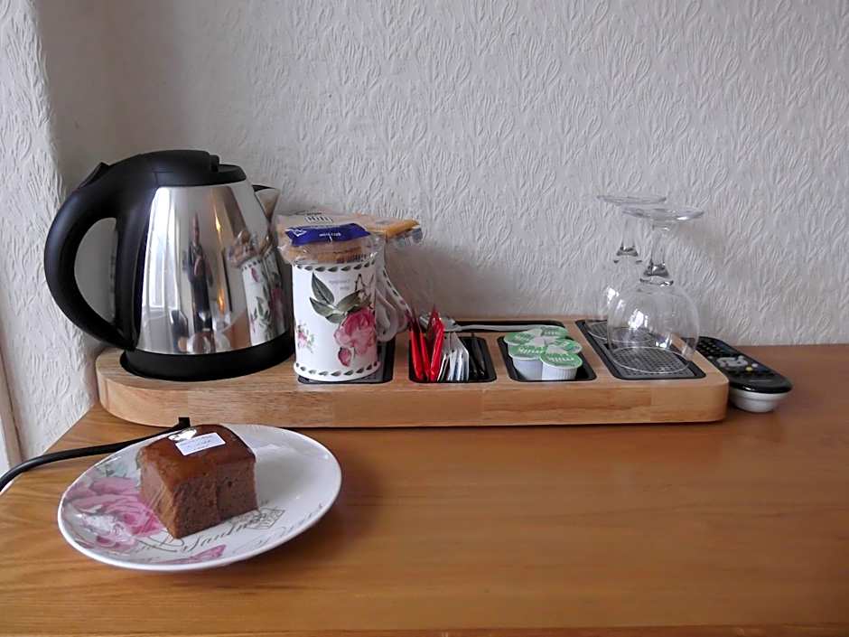 The Bay House Lake View Guest House - Adults Only