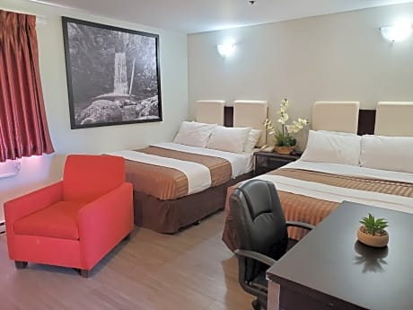 Travelodge by Wyndham Surrey