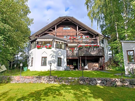 Cronin's Guesthouse Bed & Breakfast