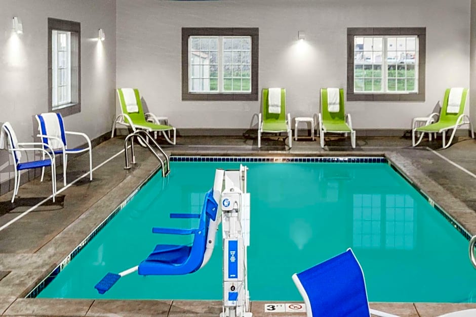 Microtel Inn & Suites by Wyndham West Fargo Near Medical Center
