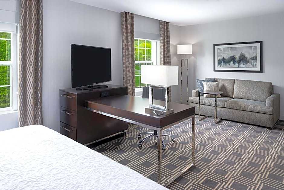 Hampton Inn By Hilton & Suites Bridgewater, NJ