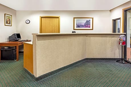 Knights Inn Crawfordsville