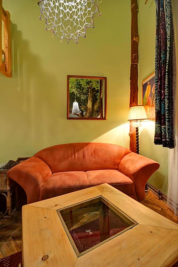 ARTHARMONY Pension & Hostel