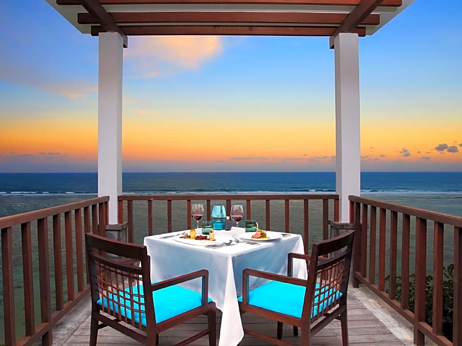 Samabe Bali Suites & Villas