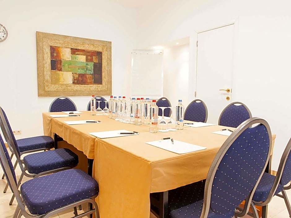 Hotel des Colonies Brussels by Mercure